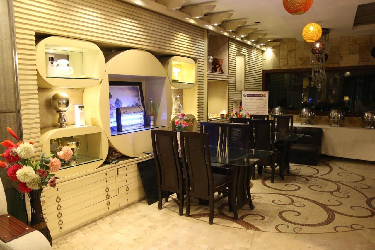 Gulberg Continental Hotel Lahore Exterior foto
