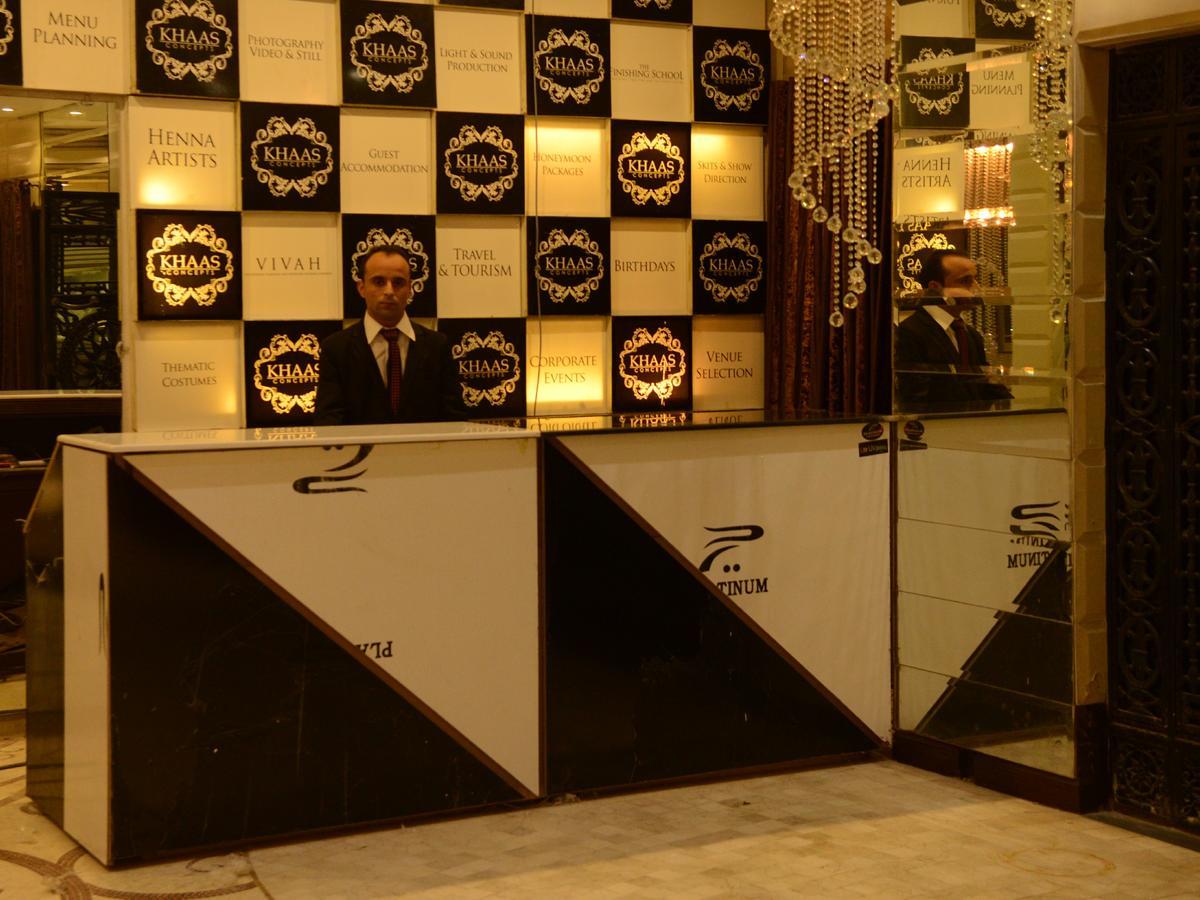 Gulberg Continental Hotel Lahore Exterior foto