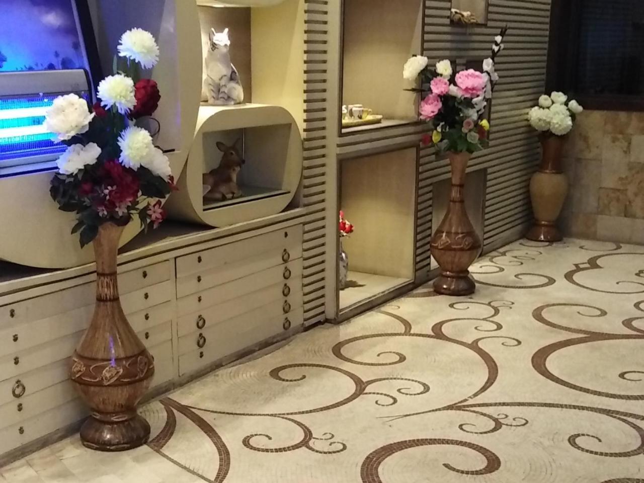 Gulberg Continental Hotel Lahore Exterior foto