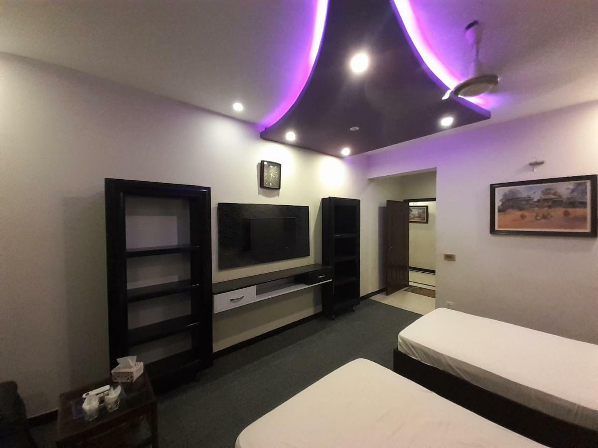 Gulberg Continental Hotel Lahore Exterior foto